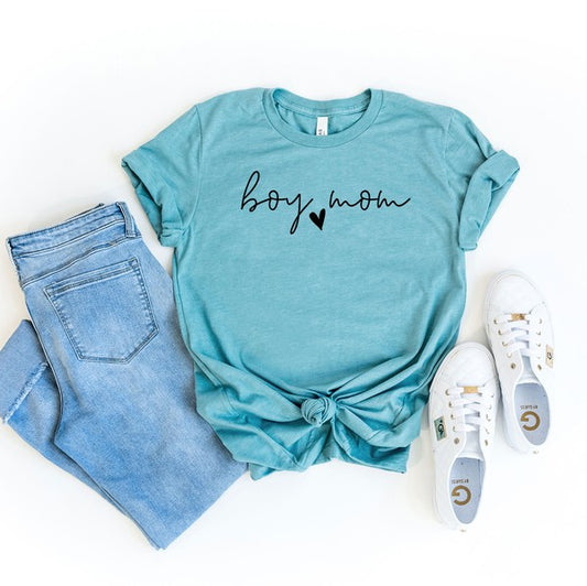 Boy Mom Heart Short Sleeve Graphic Tee