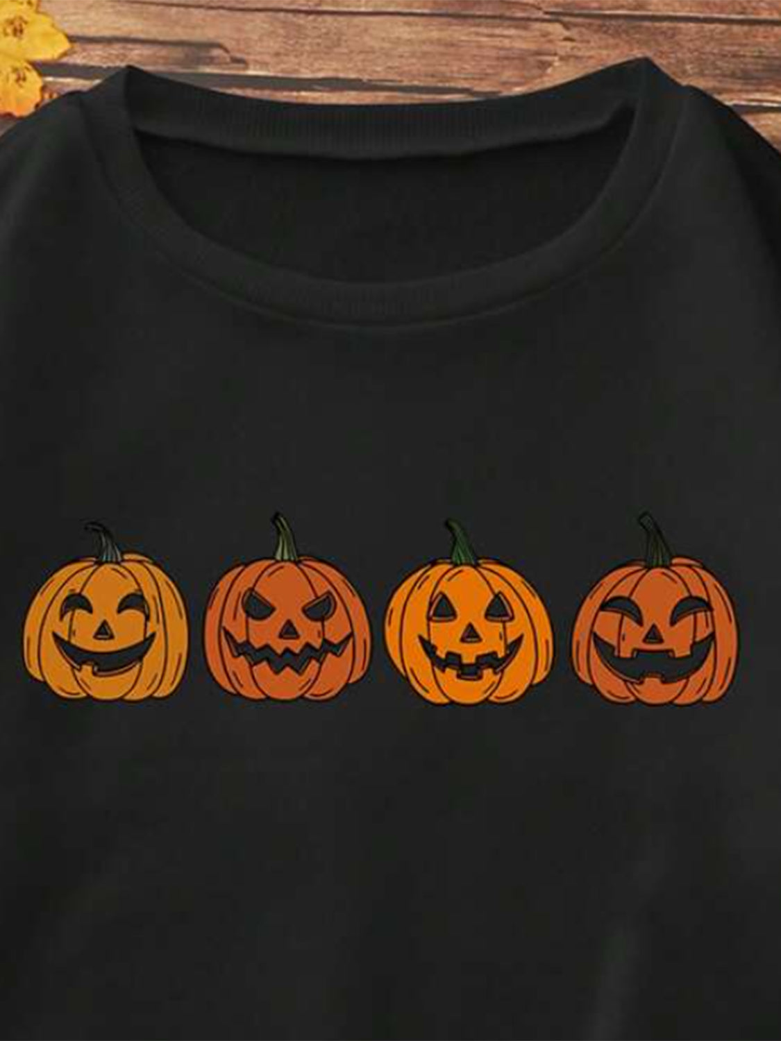 Jack-O'-Lantern Graphic Long Sleeve T-Shirt